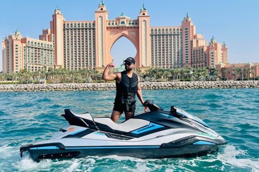 Read more about the article How To Find out Who Owns a Jet Ski?